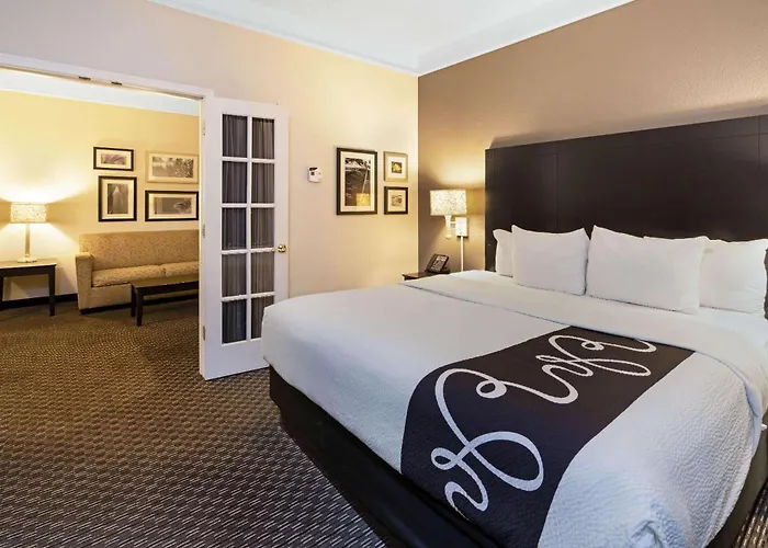 La Quinta & By Wyndham Superstition Springs
