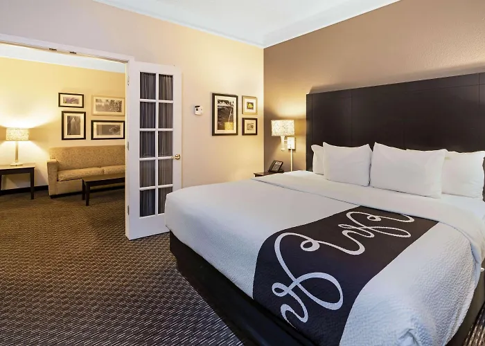 Hotel La Quinta & By Wyndham Superstition Springs 3*