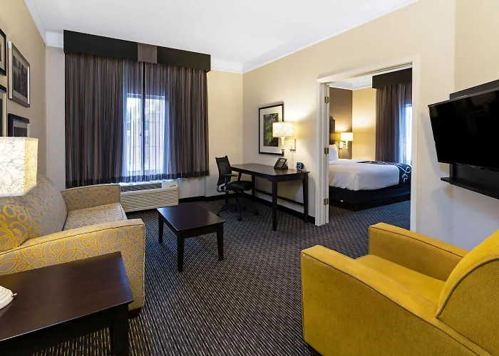 Hotel La Quinta & By Wyndham Superstition Springs Mesa